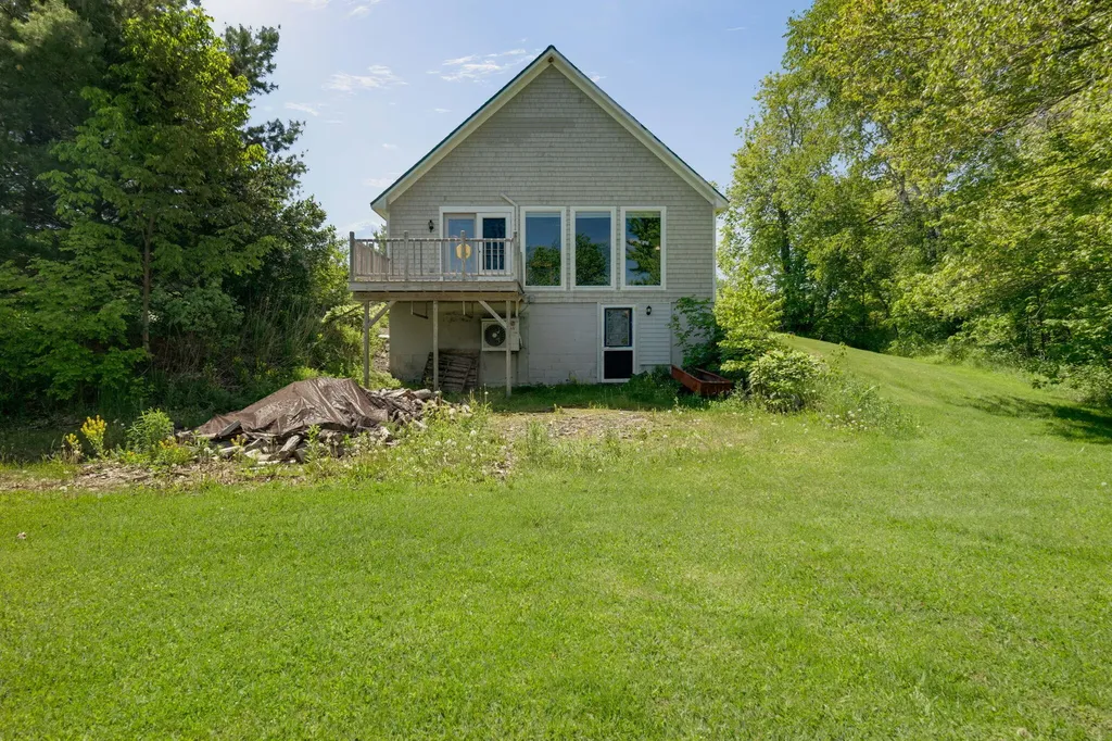 46 Lang Hill Road Palmyra ME 04965