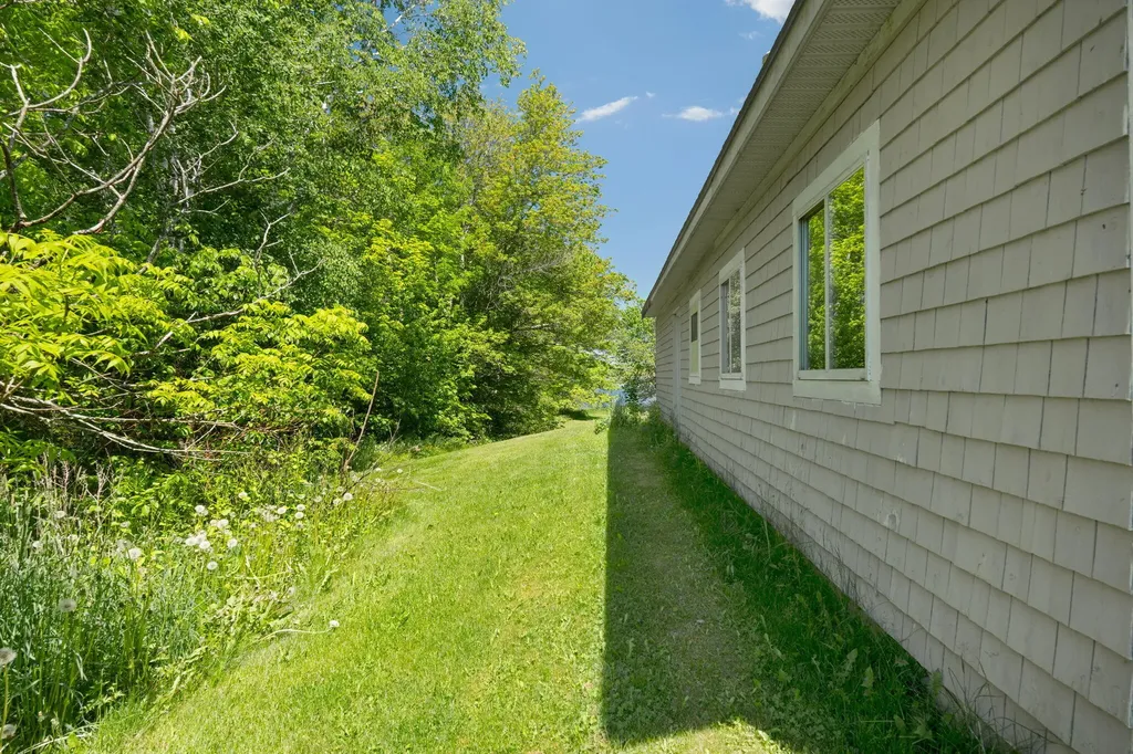 46 Lang Hill Road Palmyra ME 04965