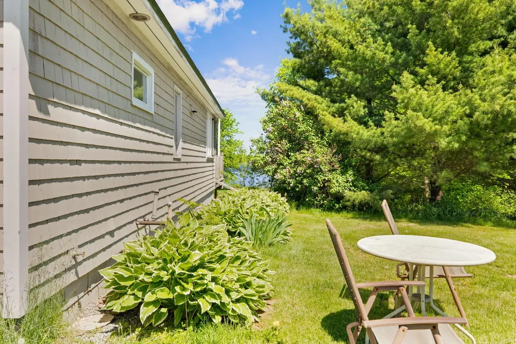 46 Lang Hill Road Palmyra ME 04965