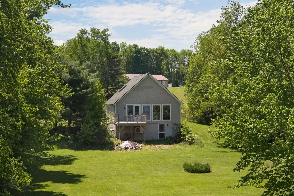 46 Lang Hill Road Palmyra ME 04965