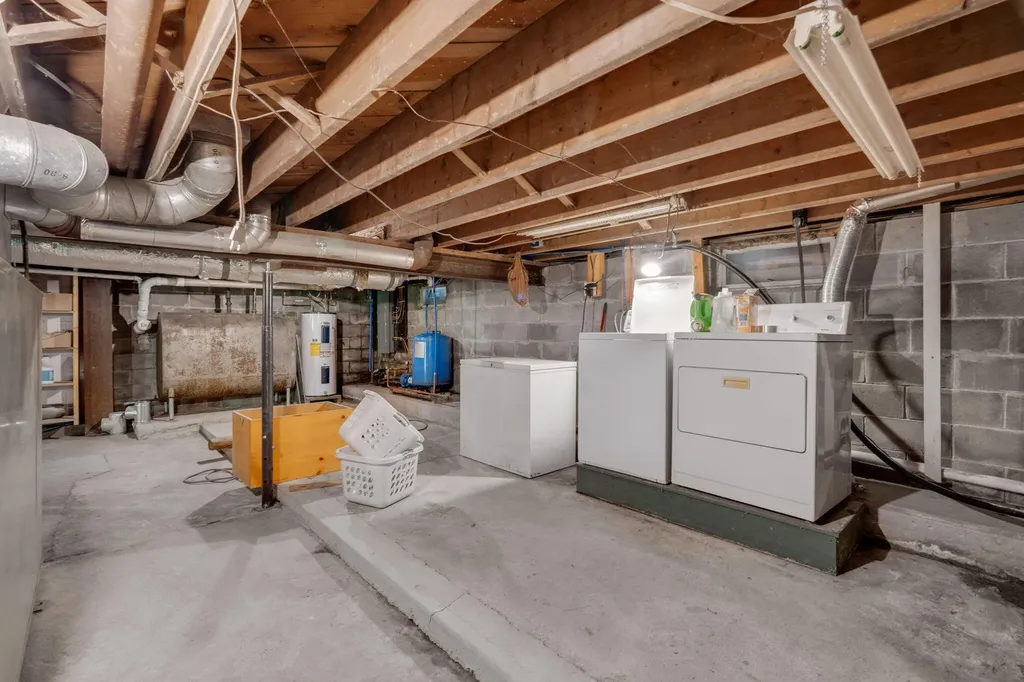 46 Lang Hill Road Palmyra ME 04965