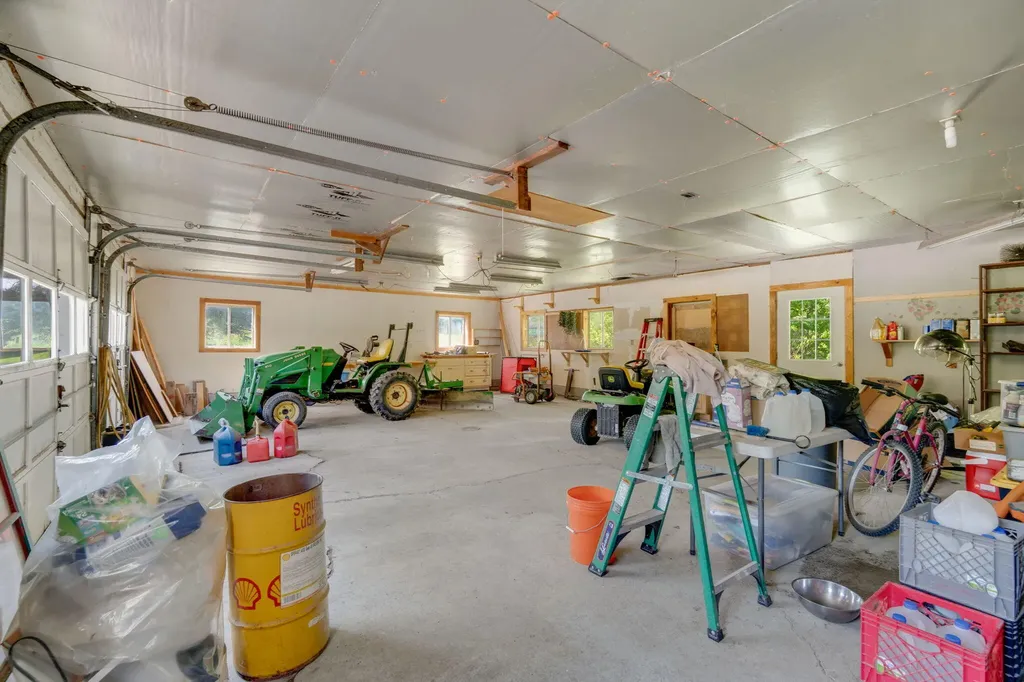46 Lang Hill Road Palmyra ME 04965