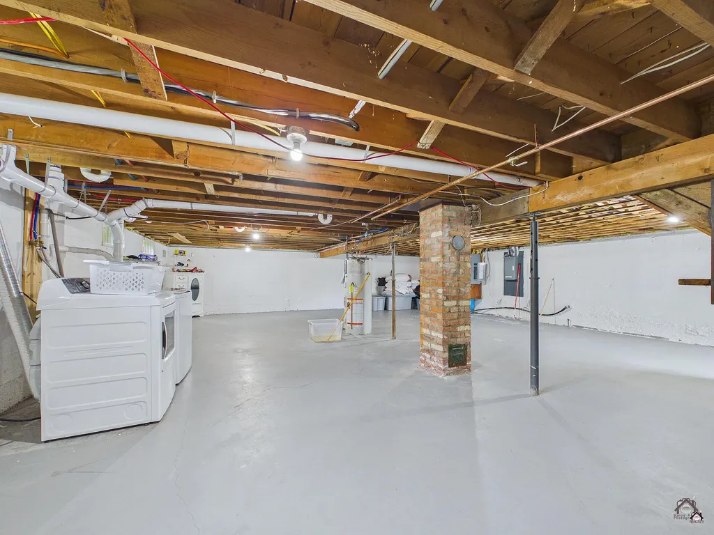 863 Kennedy Memorial Drive Oakland ME 04963