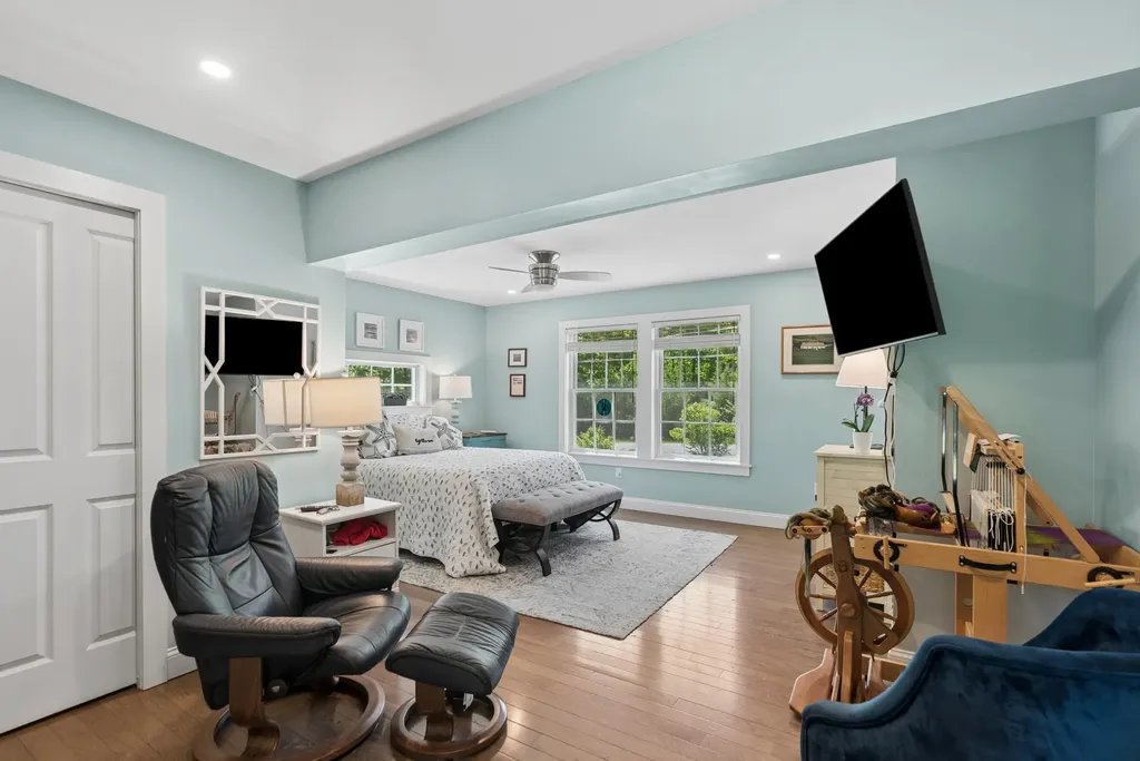 15 Turner Drive York ME 03902