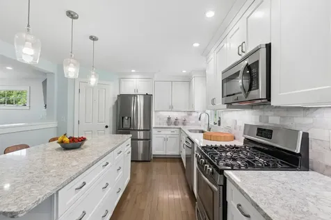 15 Turner Drive York ME 03902