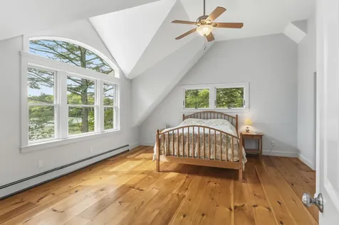 10 Chickadee Lane Freeport ME 04032