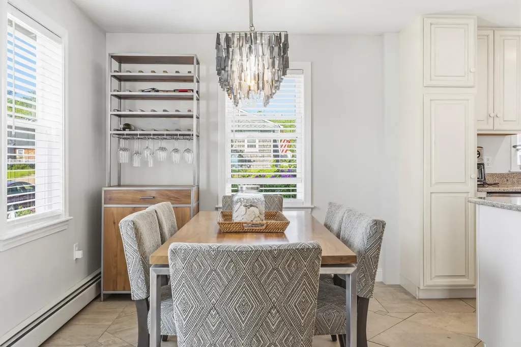10 Lighthouse Lane Saco ME 04072