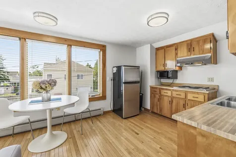 10 Lighthouse Lane Saco ME 04072