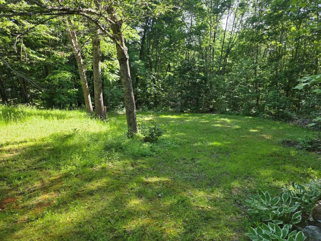 127 Hanscom Road Benton ME 04901