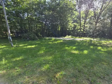 127 Hanscom Road Benton ME 04901