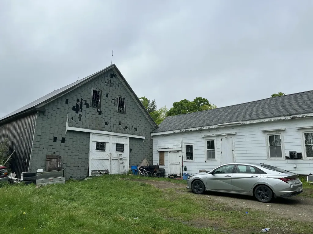 1688 Washington Road Waldoboro ME 04572