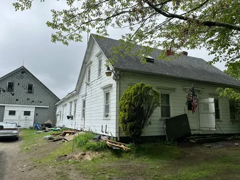 1688 Washington Road Waldoboro ME 04572