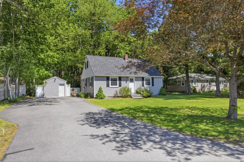 50 Hennessey Avenue Brunswick ME 04011