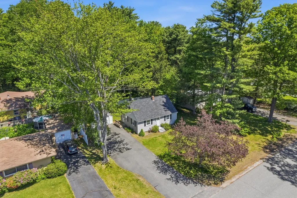 50 Hennessey Avenue Brunswick ME 04011