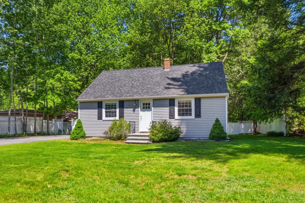 50 Hennessey Avenue Brunswick ME 04011