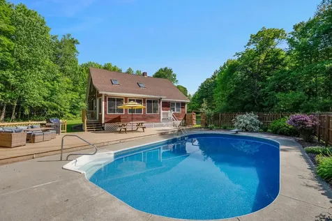 121 Six Rod Road Fairfield ME 04937