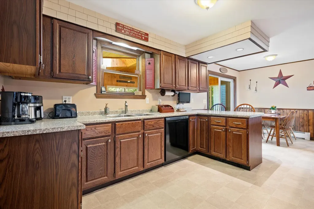 258 Gary Moore Road Ellsworth ME 04605