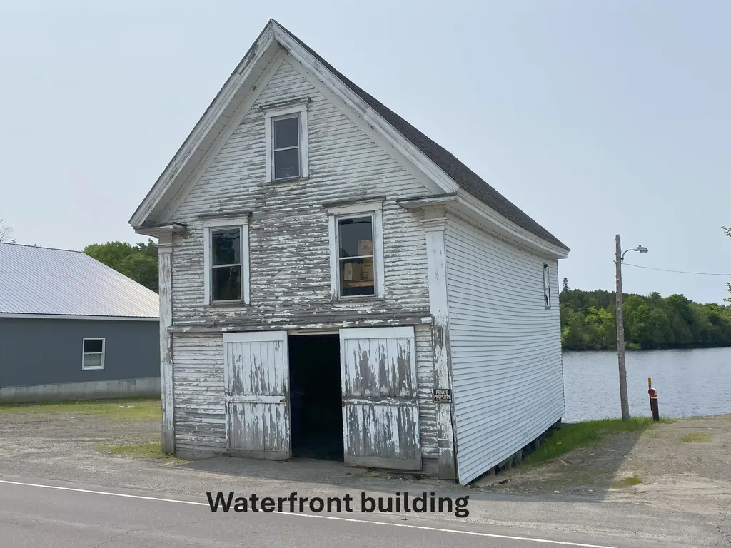 13 Main Street Cambridge ME 04923
