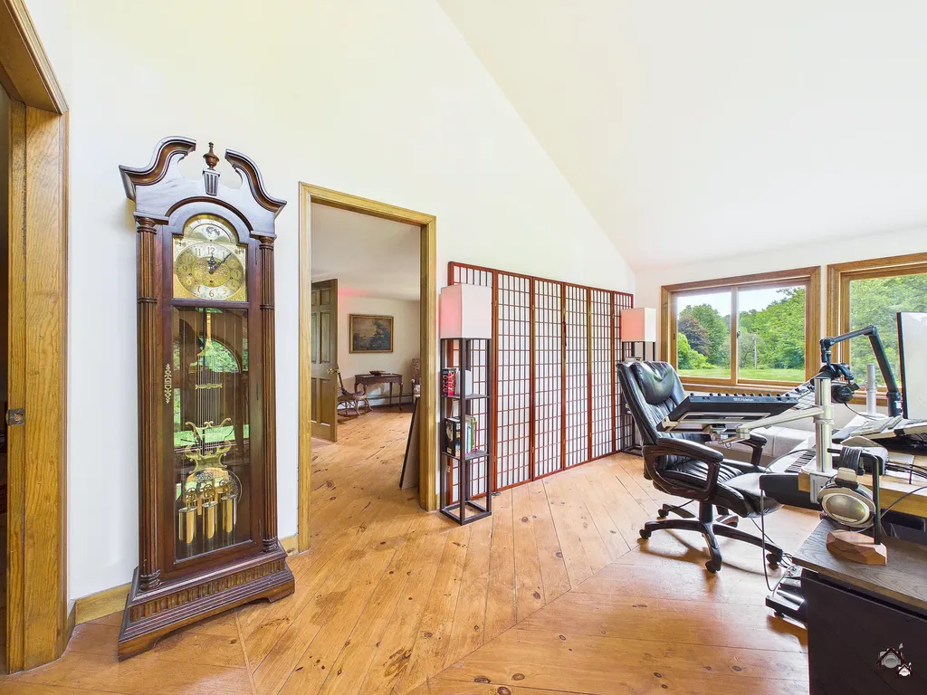 69 Coolidge Road Wayne ME 04284