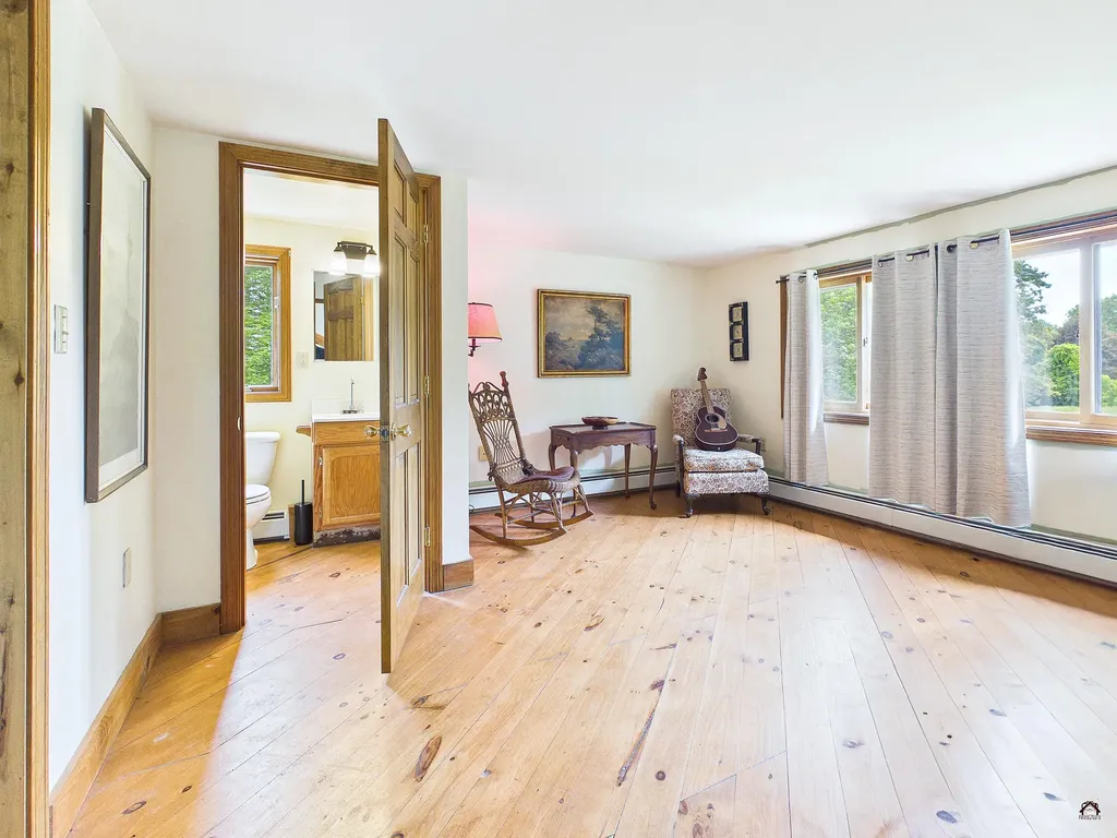 69 Coolidge Road Wayne ME 04284