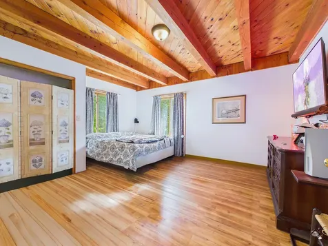 69 Coolidge Road Wayne ME 04284