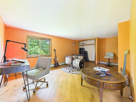 69 Coolidge Road Wayne ME 04284