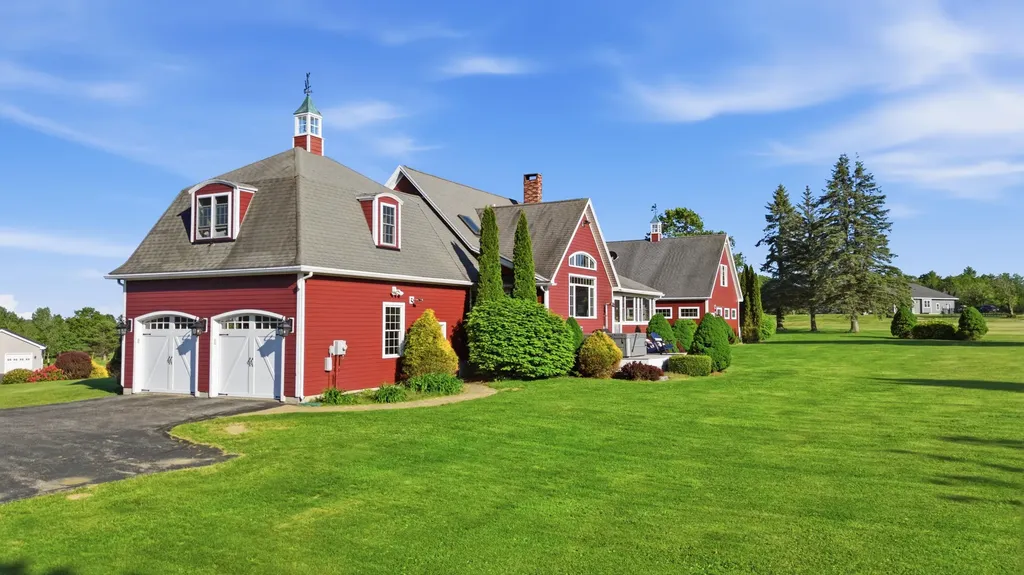 85 Highland Avenue Turner ME 04282