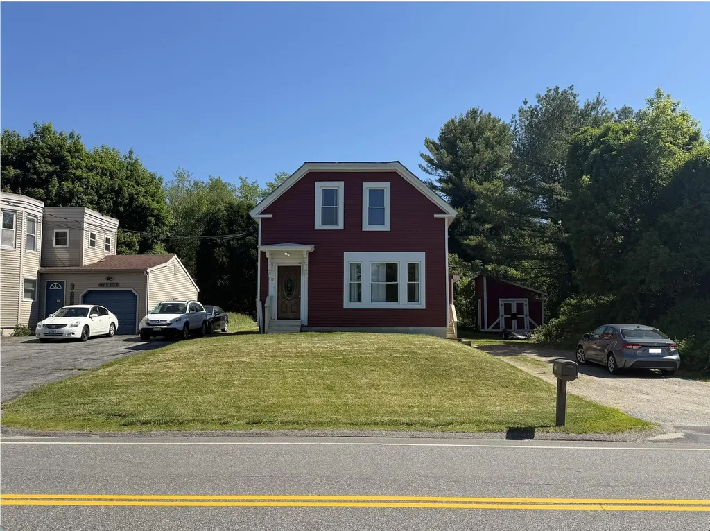 Auburn ME 04210