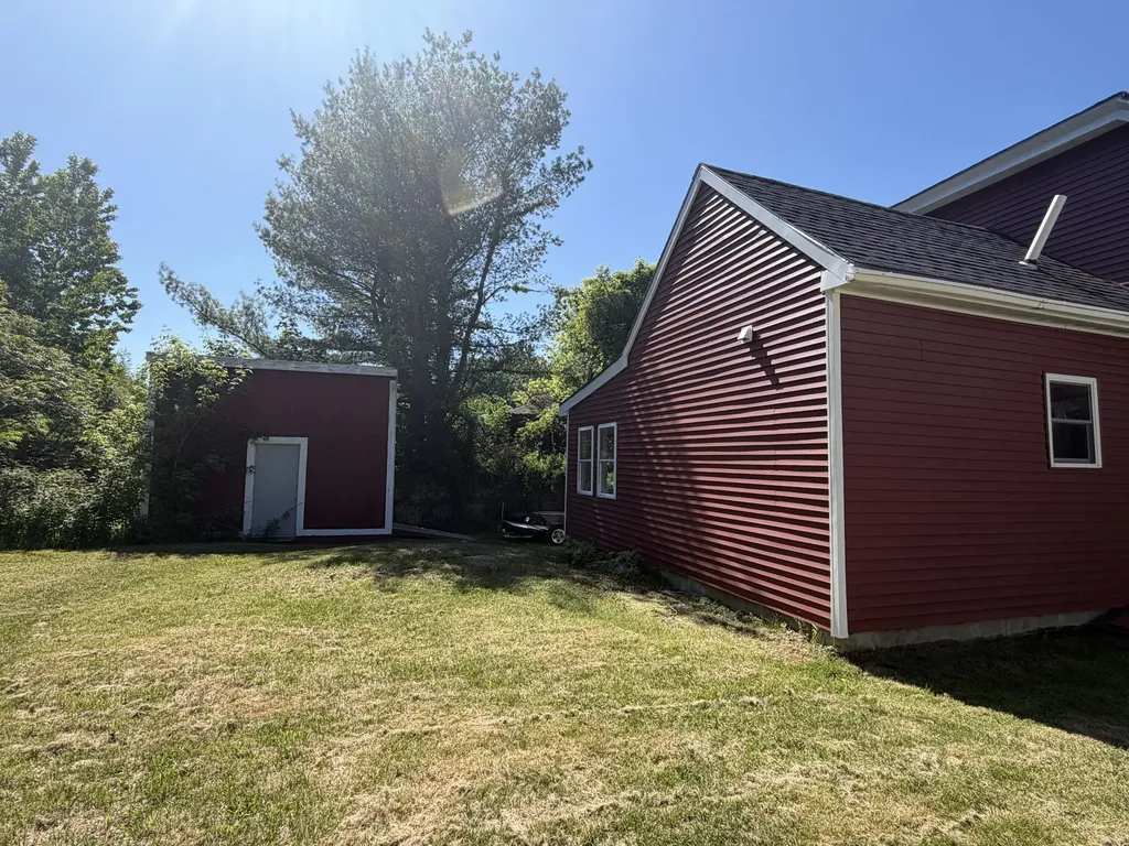 Auburn ME 04210