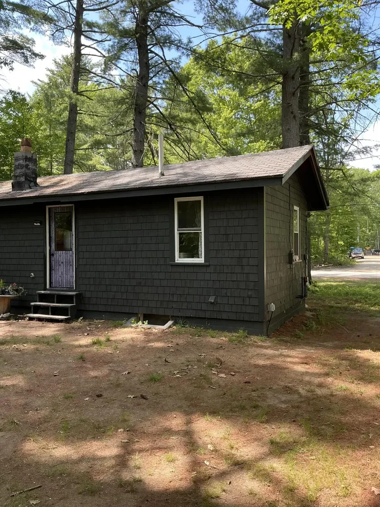 16 Morse Avenue Oxford ME 04270