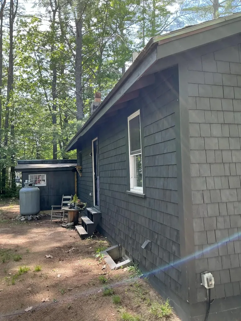 16 Morse Avenue Oxford ME 04270