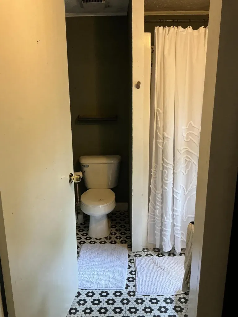 16 Morse Avenue Oxford ME 04270