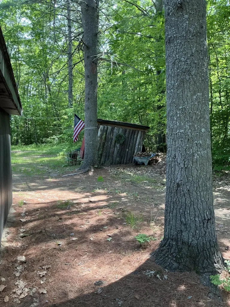 16 Morse Avenue Oxford ME 04270