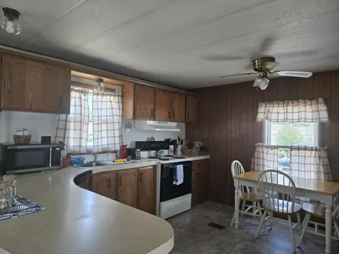 37 Scarponi Drive Brunswick ME 04011