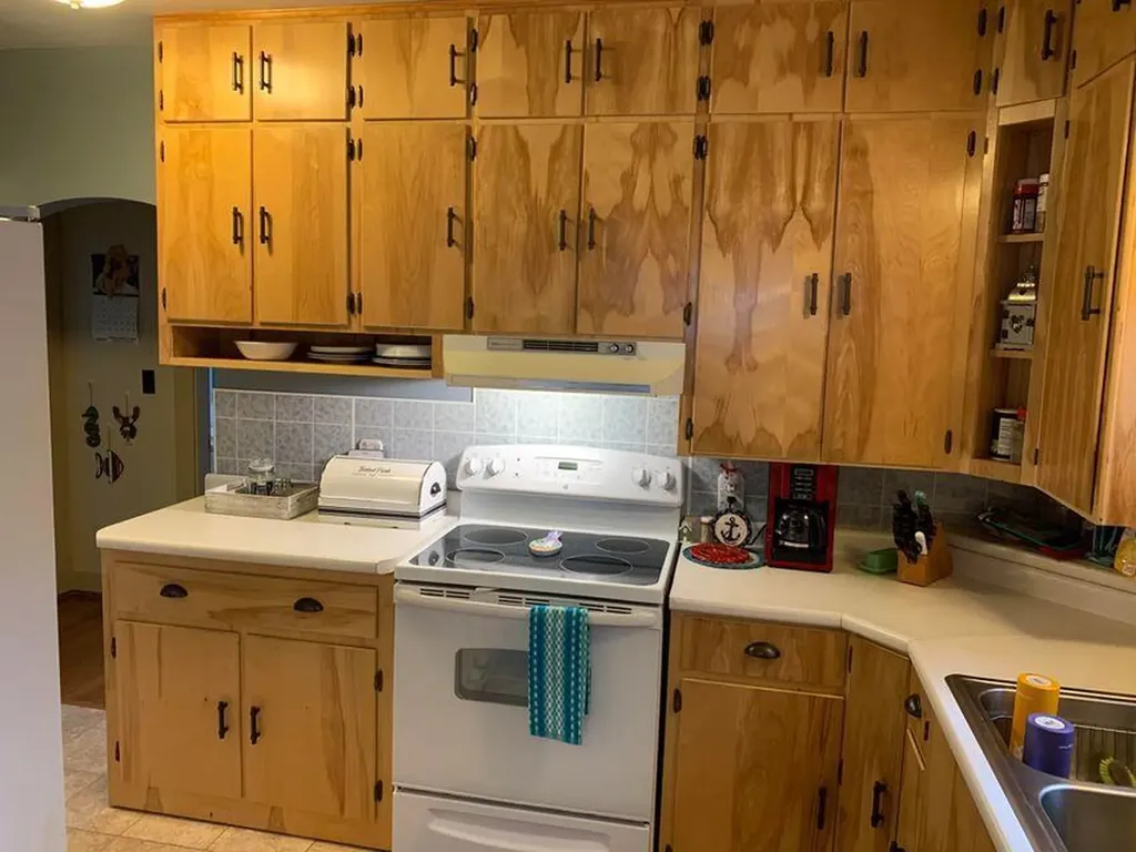 29 Somerset Street Millinocket ME 04462