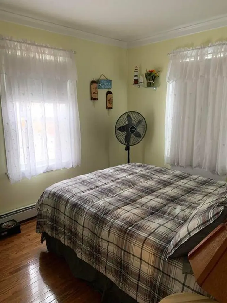 29 Somerset Street Millinocket ME 04462