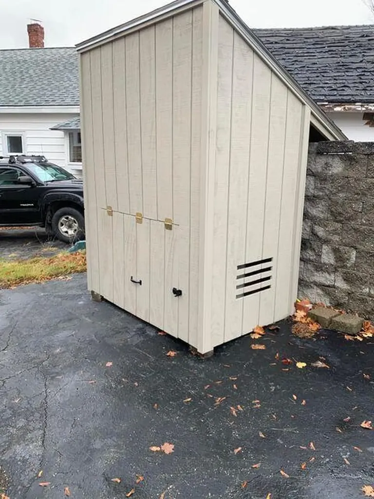 29 Somerset Street Millinocket ME 04462