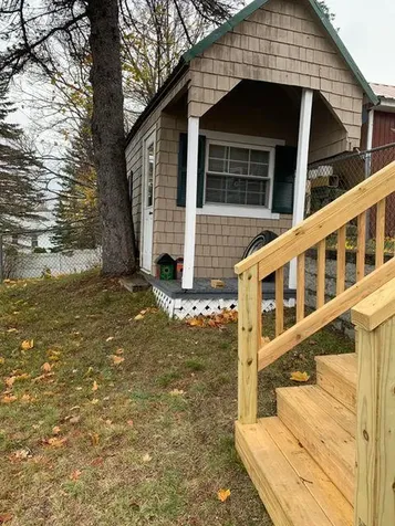 29 Somerset Street Millinocket ME 04462