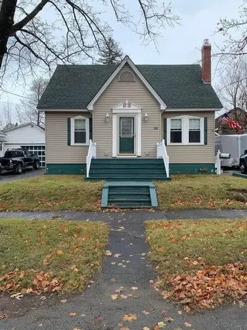 29 Somerset Street Millinocket ME 04462