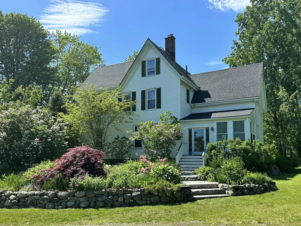 219 Cedar Street Rockland ME 04841