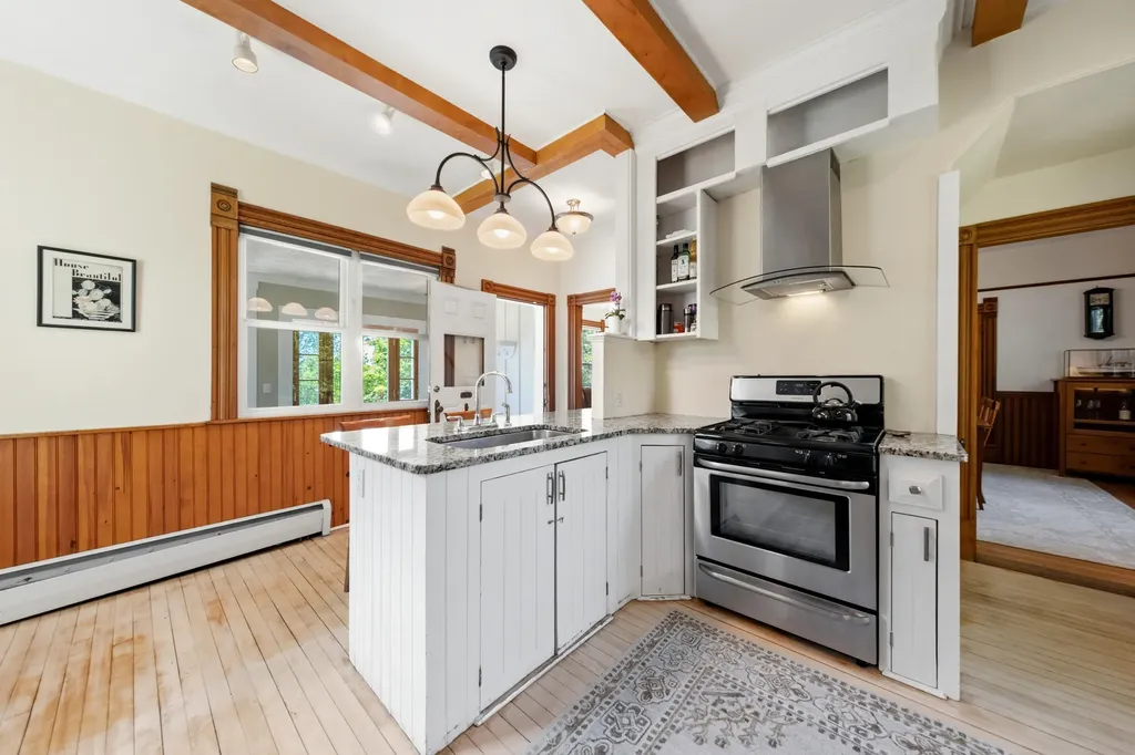 219 Cedar Street Rockland ME 04841