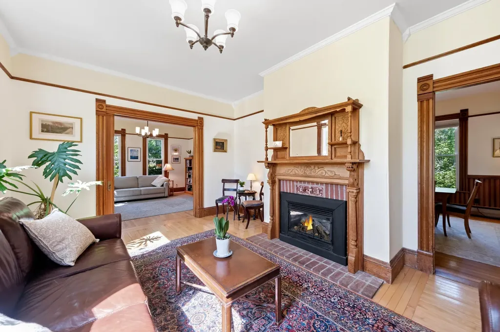 219 Cedar Street Rockland ME 04841
