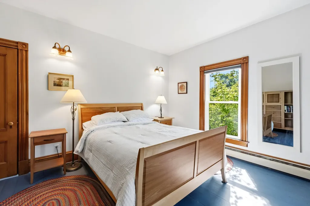 219 Cedar Street Rockland ME 04841
