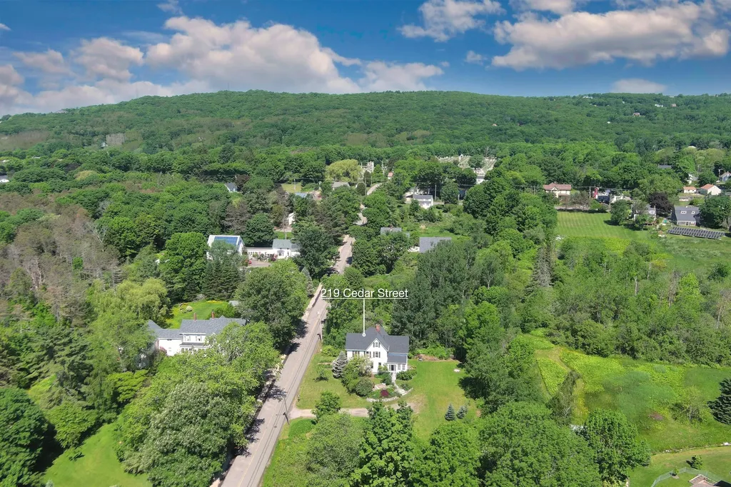 219 Cedar Street Rockland ME 04841