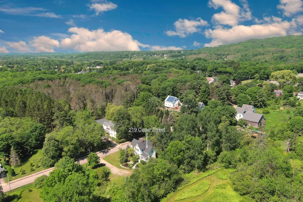 219 Cedar Street Rockland ME 04841