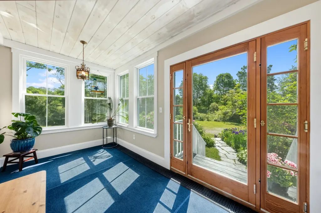219 Cedar Street Rockland ME 04841