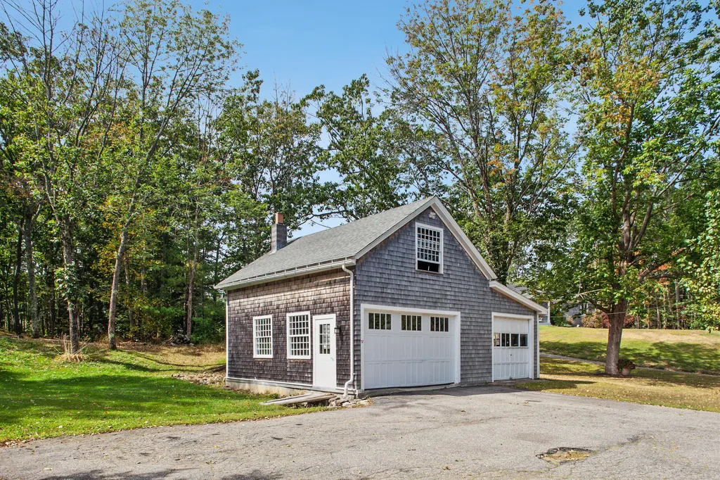 378 Pool Street Biddeford ME 04005