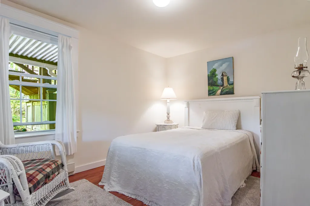 82 Diamond Drive Waterboro ME 04061