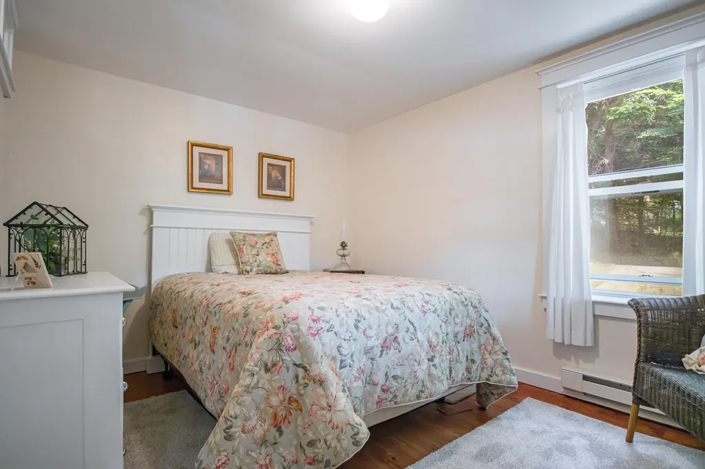 82 Diamond Drive Waterboro ME 04061