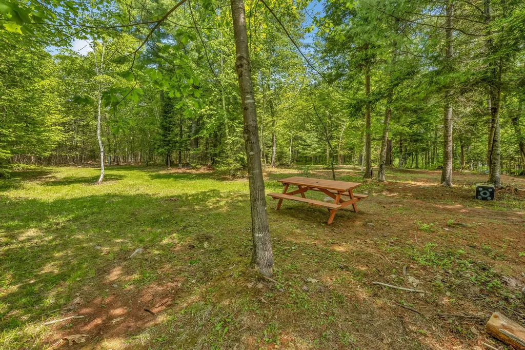 84 Mcintosh Avenue Levant ME 04456